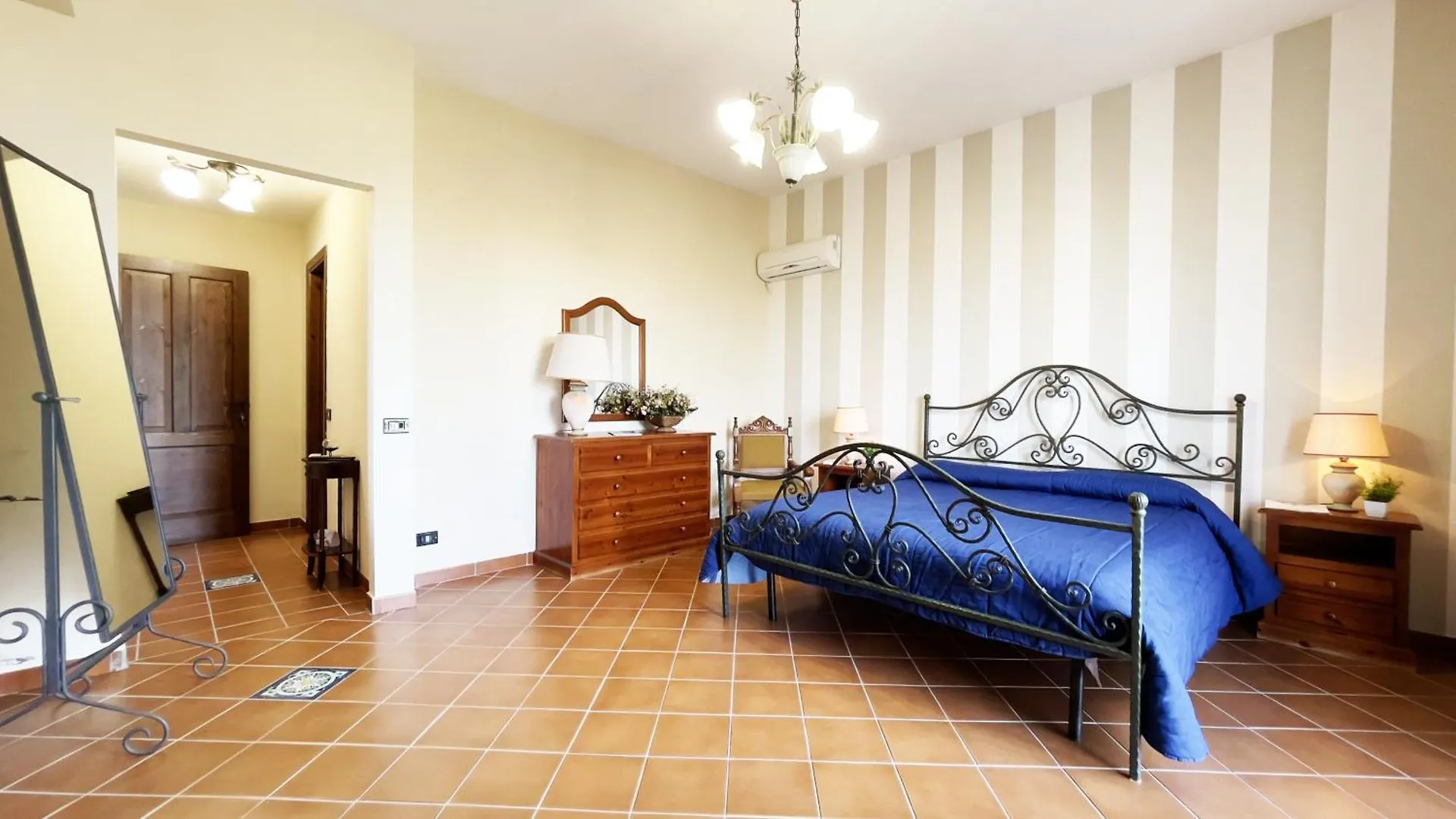 Country Sicily Home Favara 0*,