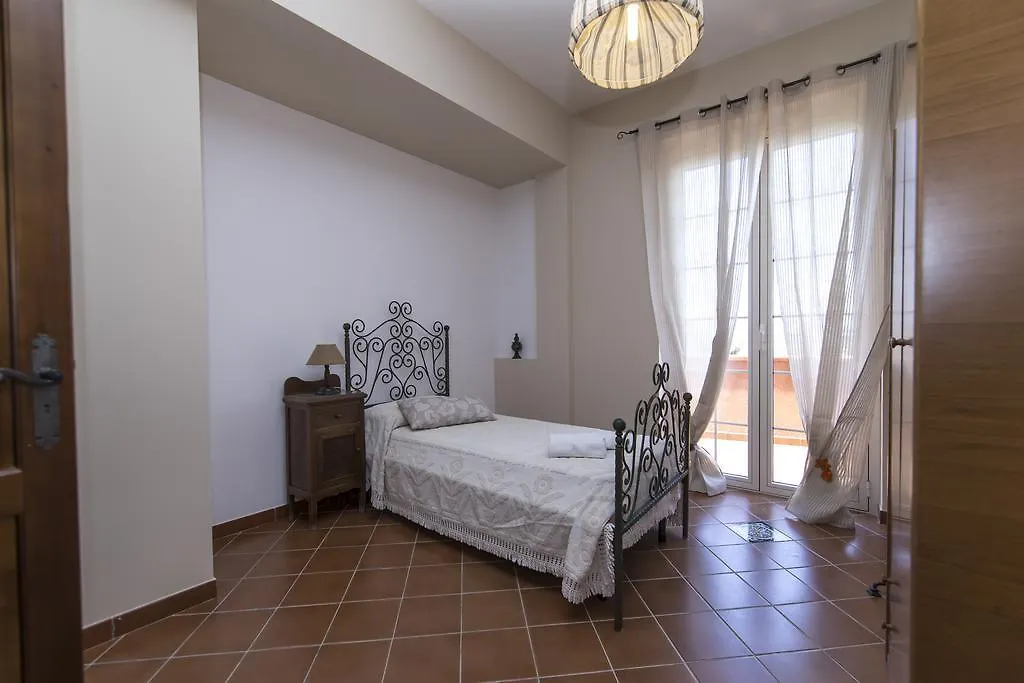 Country Sicily Home Favara Bed & Breakfast